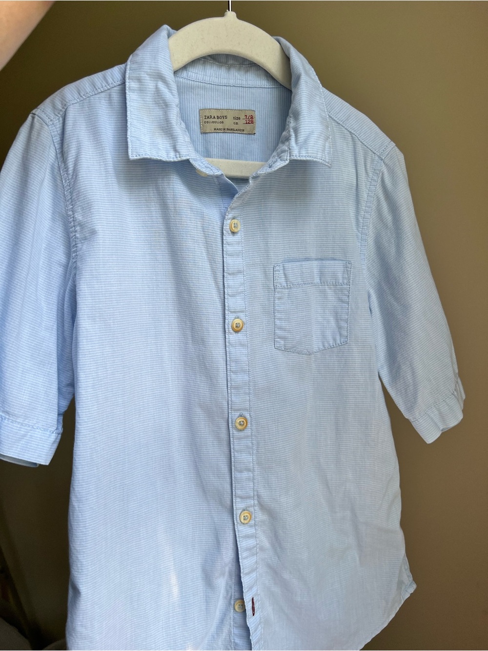 Zara Boys size 7/8 Light Blue Button-Up Shirt, 100% Cotton